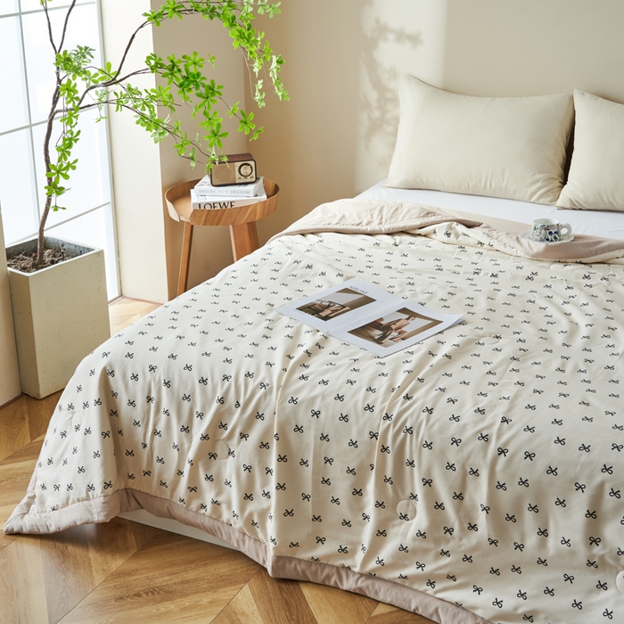 91家纺网 家纺一手货源 找家纺 森林人 2025新款A类针织棉大豆夏凉被 蝴蝶结