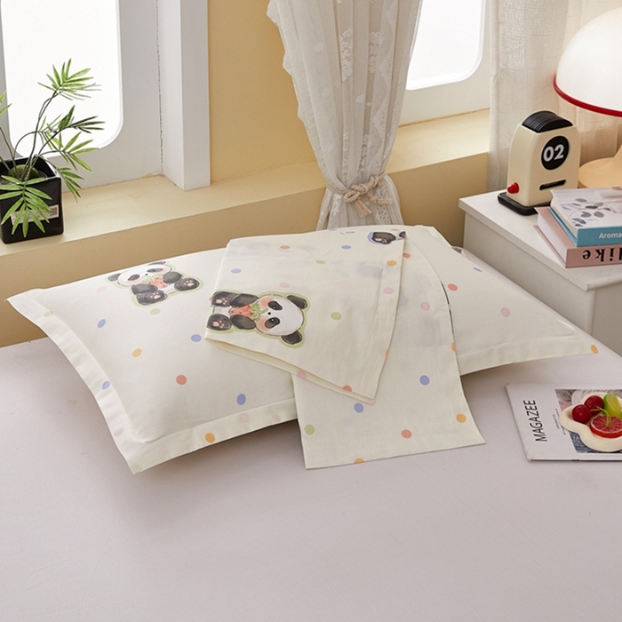 91家纺网 家纺一手货源 找家纺  翎盈家纺   2025新款ins风小清新纯棉印花枕套 布偶熊猫