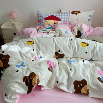 91家纺网 家纺一手货源 找家纺 桃喜 2025春夏新款全棉卡通混搭13070系列四件套 班尼熊