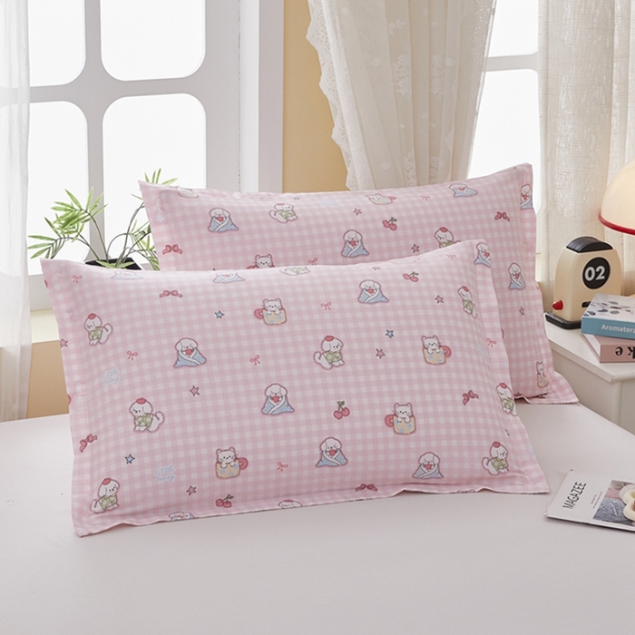 91家纺网 家纺一手货源 找家纺  翎盈家纺   2025新款ins风小清新纯棉印花枕套 可爱家族