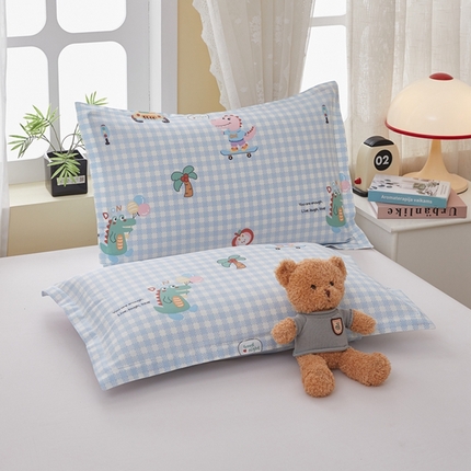  翎盈家纺   2025新款ins风小清新纯棉印花枕套 大眼恐龙-蓝