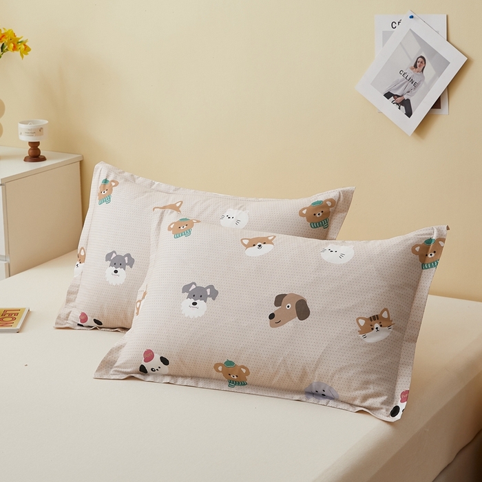 91家纺网 家纺一手货源 找家纺  翎盈家纺   2025新款ins风小清新纯棉印花枕套 哈皮犬