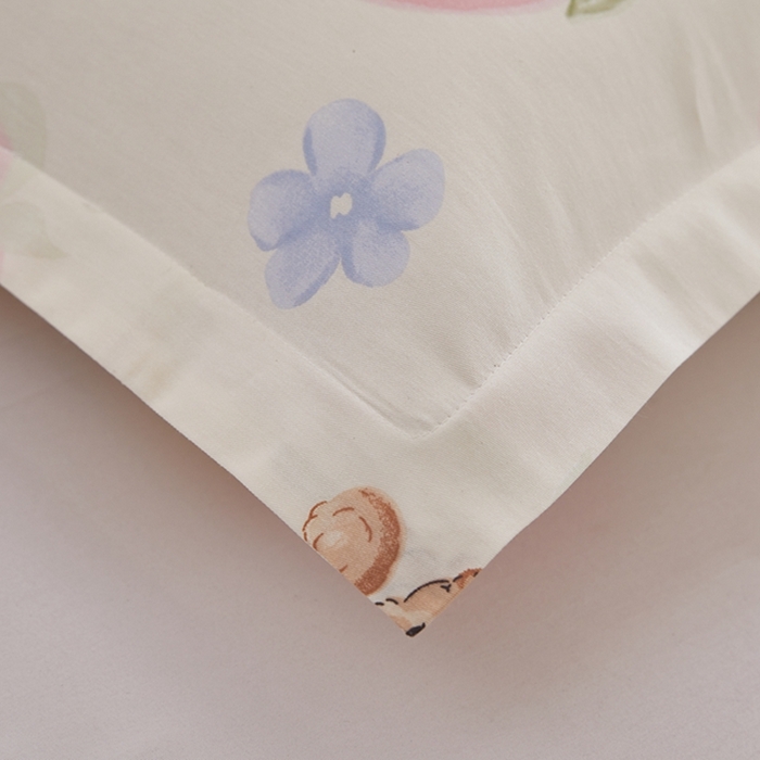 91家纺网 家纺一手货源 找家纺  翎盈家纺   2025新款ins风小清新纯棉印花枕套 蜜桃松鼠