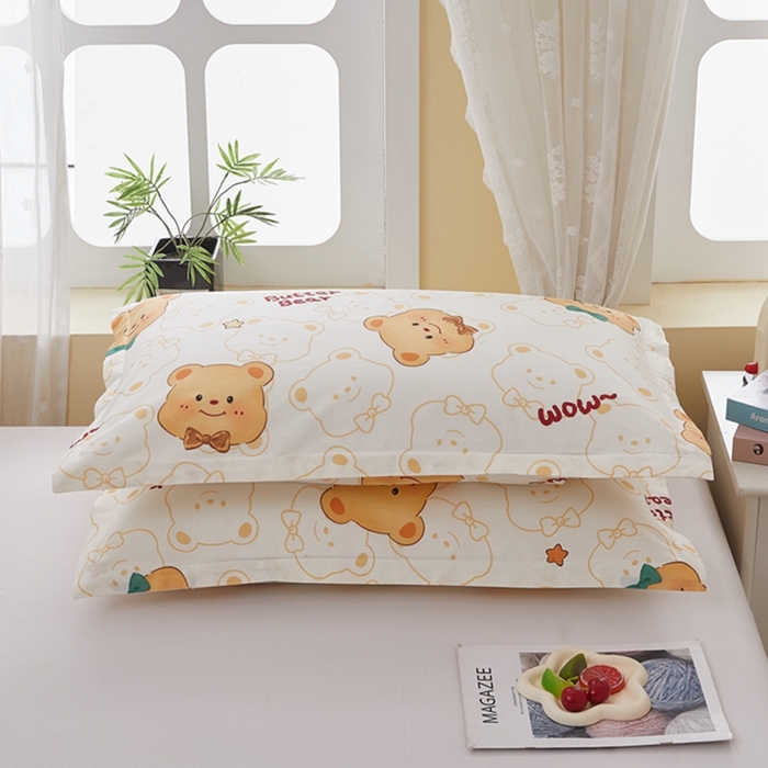 91家纺网 家纺一手货源 找家纺  翎盈家纺   2025新款ins风小清新纯棉印花枕套 瑞迪熊