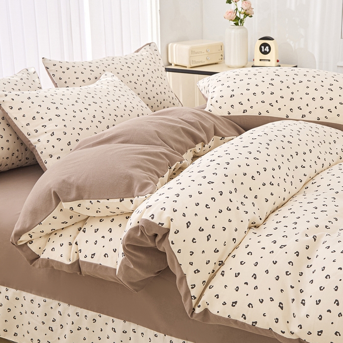 91家纺网 家纺一手货源 找家纺 雅慕家居   2025新款针织棉双层纱四件套 豹纹