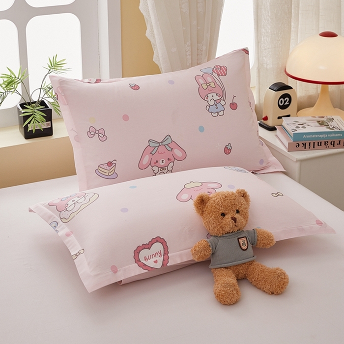 91家纺网 家纺一手货源 找家纺  翎盈家纺   2025新款ins风小清新纯棉印花枕套 可乐贝儿