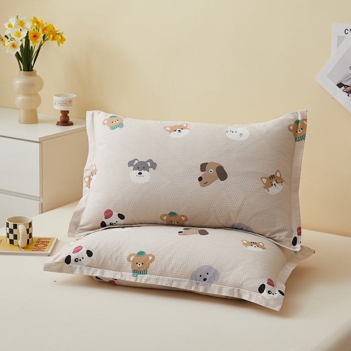 91家纺网 家纺一手货源 找家纺  翎盈家纺   2025新款ins风小清新纯棉印花枕套 哈皮犬