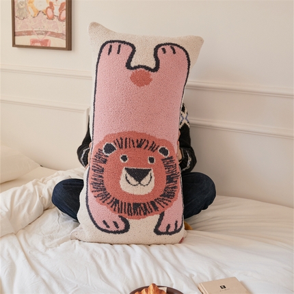 91家纺网 家纺一手货源 找家纺 （总）暖绵绵家纺 2025新款半边绒抱枕-莱因【最低零售价：抱枕（含芯）128元】