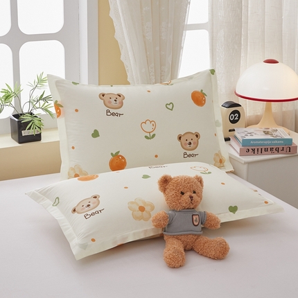  翎盈家纺   2025新款ins风小清新纯棉印花枕套 熊宝乐园