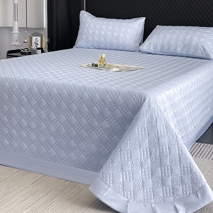 91家纺网 家纺一手货源 找家纺 2025新款轻奢风A类100支长绒棉四件套全棉纯棉重工刺绣床单床笠夹棉床笠床盖款高端床上用品-星慕 慕蓝