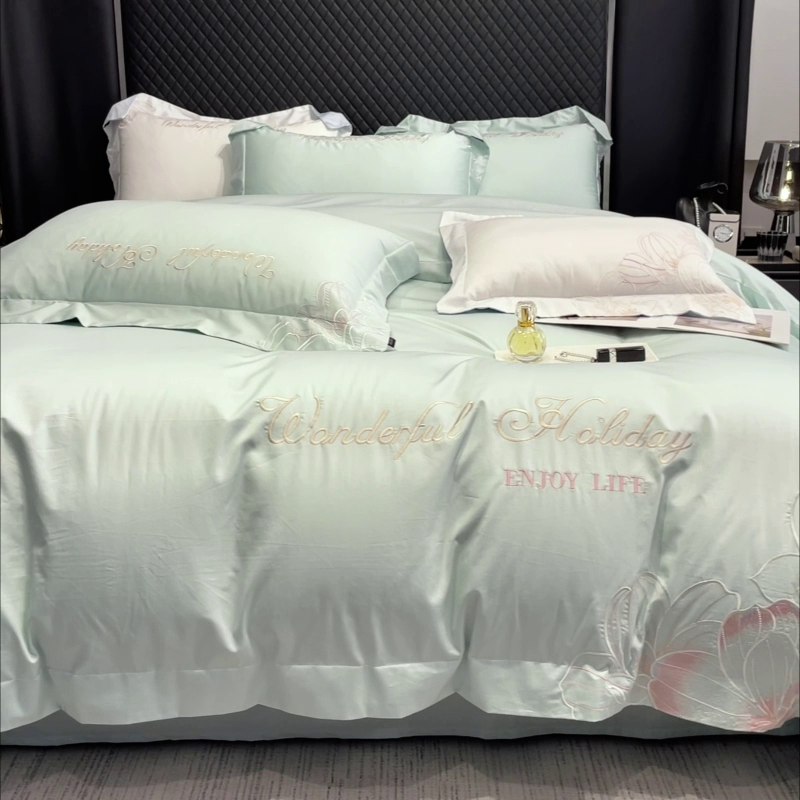 91家纺网 家纺一手货源 找家纺 2025新款轻奢风A类100支长绒棉四件套全棉纯棉重工刺绣床单床笠夹棉床笠床盖款高端床上用品-星慕 茶绿