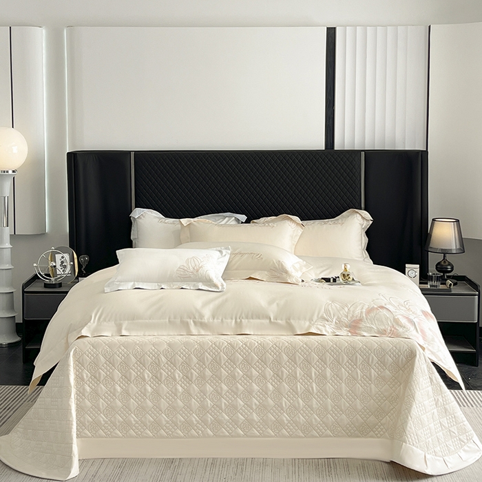 91家纺网 家纺一手货源 找家纺 2025新款轻奢风A类100支长绒棉四件套全棉纯棉重工刺绣床单床笠夹棉床笠床盖款高端床上用品-星慕 奶玉