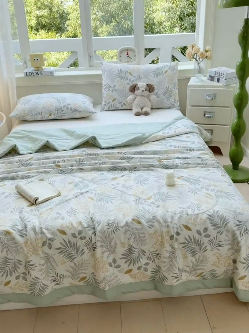 91家纺网 家纺一手货源 找家纺 憨豆家纺 2025新款双面全棉夏被可机洗小清新纯棉夏被薄被芯空调被子夏凉被 花影轻颜