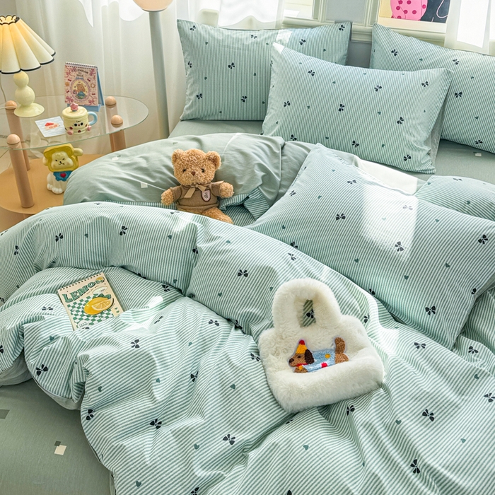 91家纺网 家纺一手货源 找家纺 简宜家居（朝初家纺） 2025新款40支13070纯棉四件套 蓝条纹蝴蝶结