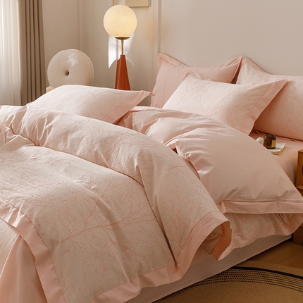 91家纺网 家纺一手货源 找家纺 （总）简宜家居（朝初家纺） 2025新款全棉宽边三层纱提花四件套