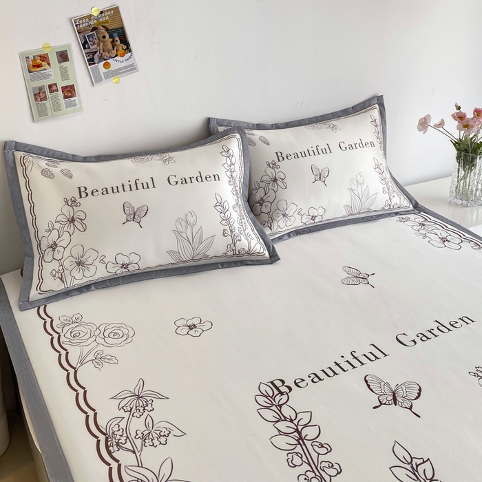 91家纺网 家纺一手货源 找家纺 邵依  2025新款数码印花烫光冰丝席凉席子藤席 花季相印