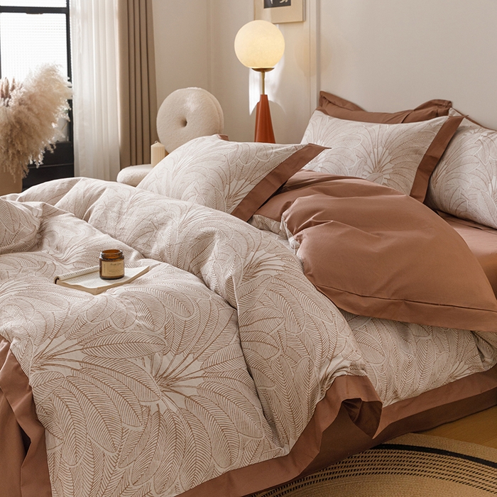 91家纺网 家纺一手货源 找家纺 简宜家居（朝初家纺） 2025新款全棉宽边三层纱提花四件套 叶韵-咖