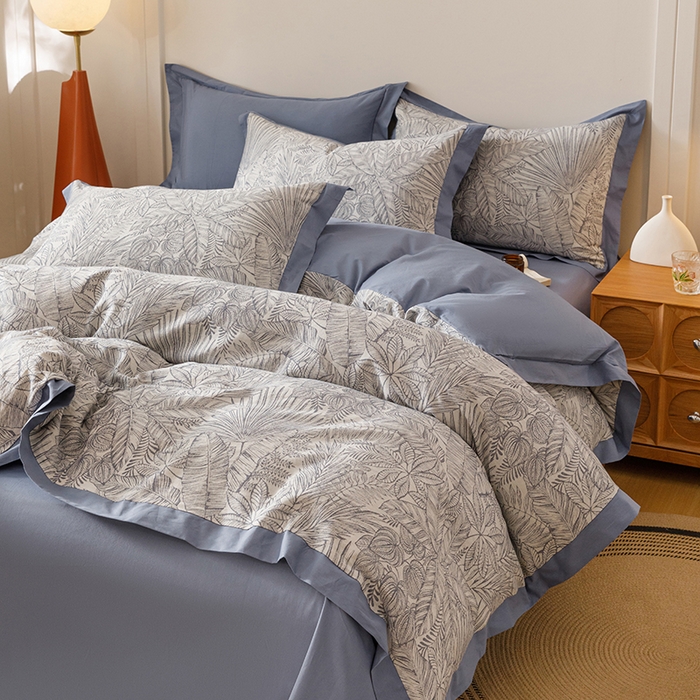 91家纺网 家纺一手货源 找家纺 简宜家居（朝初家纺） 2025新款全棉宽边三层纱提花四件套 叶韵-牛仔蓝