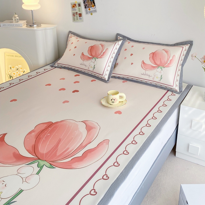 91家纺网 家纺一手货源 找家纺 邵依  2025新款数码印花烫光冰丝席凉席子藤席 开心花朵