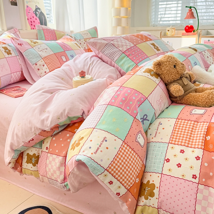 91家纺网 家纺一手货源 找家纺 简宜家居（朝初家纺） 2025新款40支13070纯棉四件套 梦幻拼图