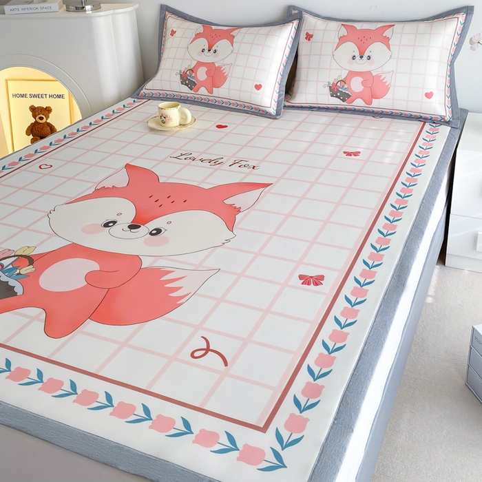 91家纺网 家纺一手货源 找家纺 邵依  2025新款数码印花烫光冰丝席凉席子藤席 爱心狐狸