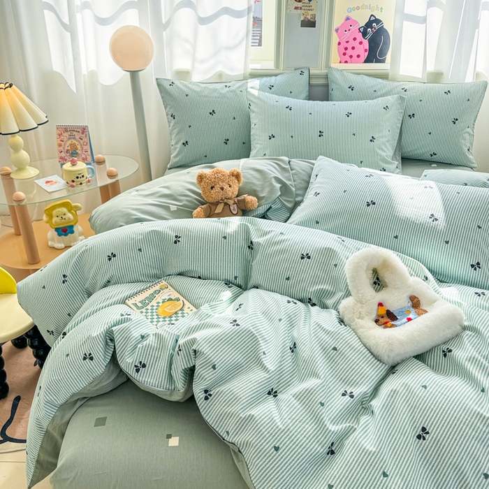 91家纺网 家纺一手货源 找家纺 简宜家居（朝初家纺） 2025新款40支13070纯棉四件套 蓝条纹蝴蝶结