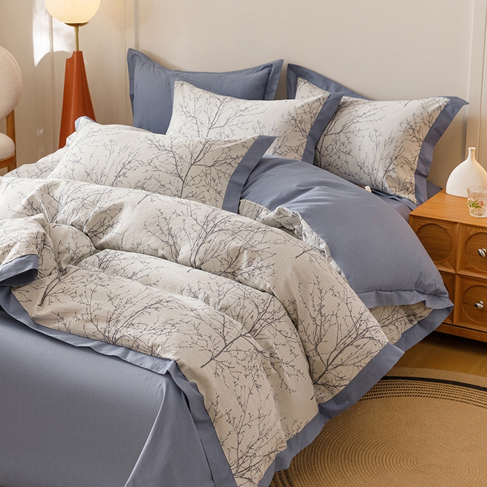 91家纺网 家纺一手货源 找家纺 简宜家居（朝初家纺） 2025新款全棉宽边三层纱提花四件套 枝桠-牛仔蓝