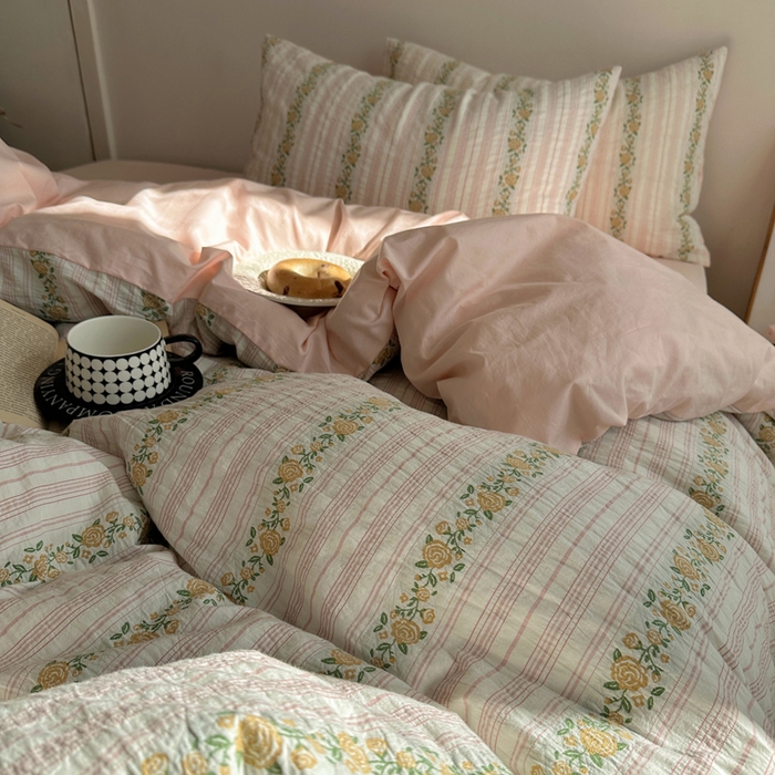 91家纺网 家纺一手货源 找家纺 （总）六巷胡同 2025新款韩系INS博主风40S全棉色织提花四件套