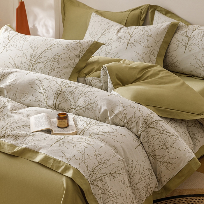 91家纺网 家纺一手货源 找家纺 简宜家居（朝初家纺） 2025新款全棉宽边三层纱提花四件套 枝桠-橄榄绿