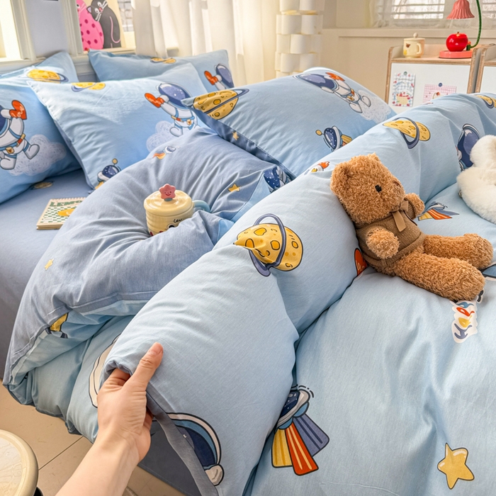 91家纺网 家纺一手货源 找家纺 简宜家居（朝初家纺） 2025新款40支13070纯棉四件套 太空奇遇