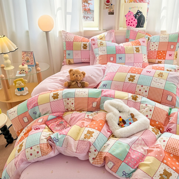 91家纺网 家纺一手货源 找家纺 简宜家居（朝初家纺） 2025新款40支13070纯棉四件套 梦幻拼图