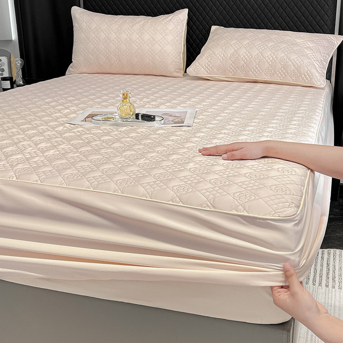 91家纺网 家纺一手货源 找家纺 2025新款轻奢风A类100支长绒棉四件套全棉纯棉重工刺绣床单床笠夹棉床笠床盖款高端床上用品-星慕 白粉