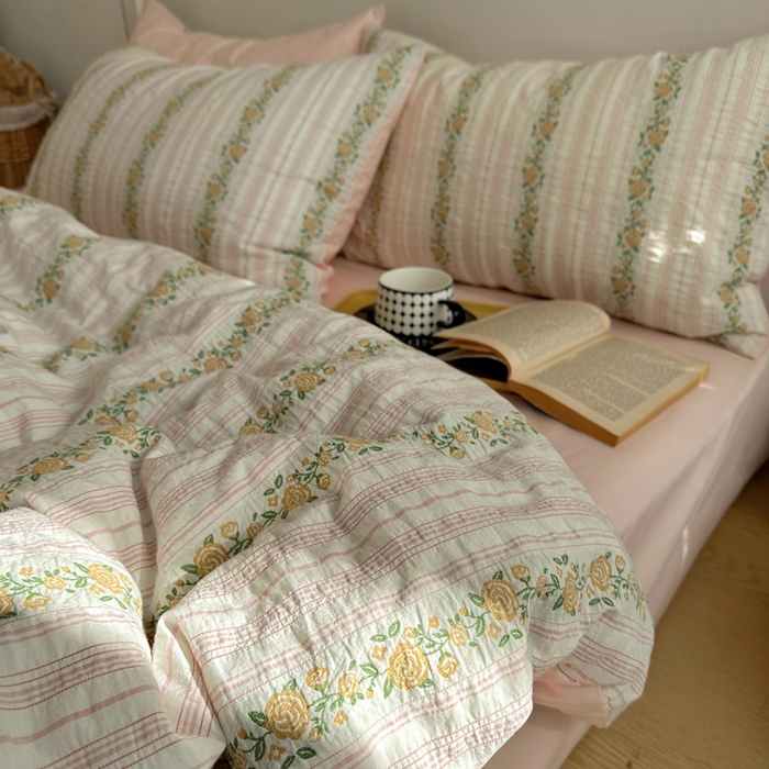 91家纺网 家纺一手货源 找家纺 （总）六巷胡同 2025新款韩系INS博主风40S全棉色织提花四件套