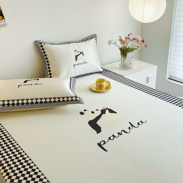 91家纺网 家纺一手货源 找家纺 邵依  2025新款数码印花烫光冰丝席凉席子藤席 黑色熊猫