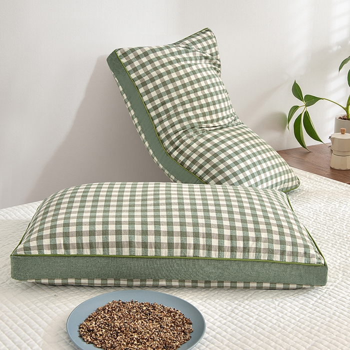 91家纺网 家纺一手货源 找家纺 纽乐家纺 2025新款水洗棉全荞麦枕枕头枕芯 绿格子40*70