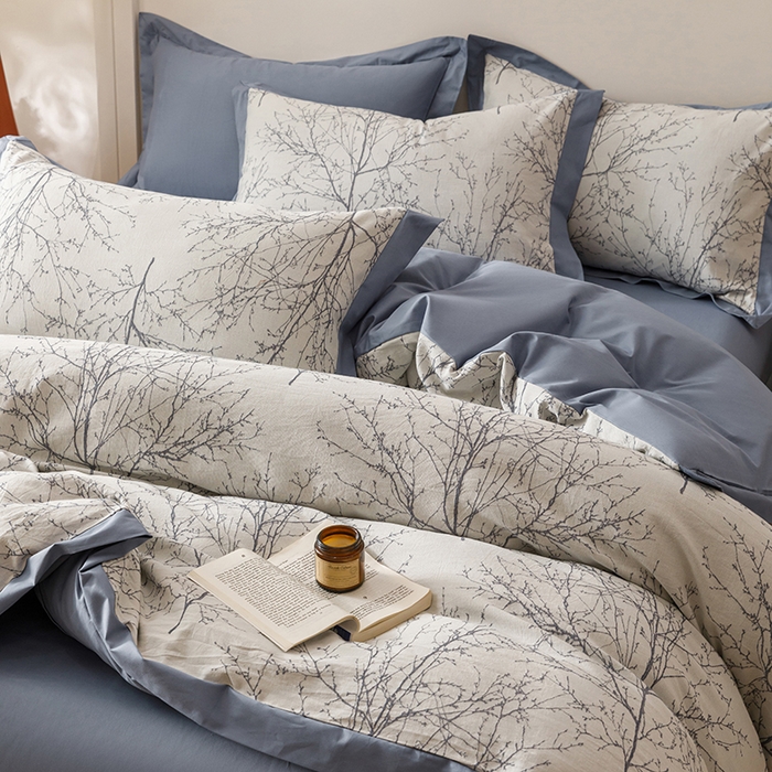 91家纺网 家纺一手货源 找家纺 简宜家居（朝初家纺） 2025新款全棉宽边三层纱提花四件套 枝桠-牛仔蓝