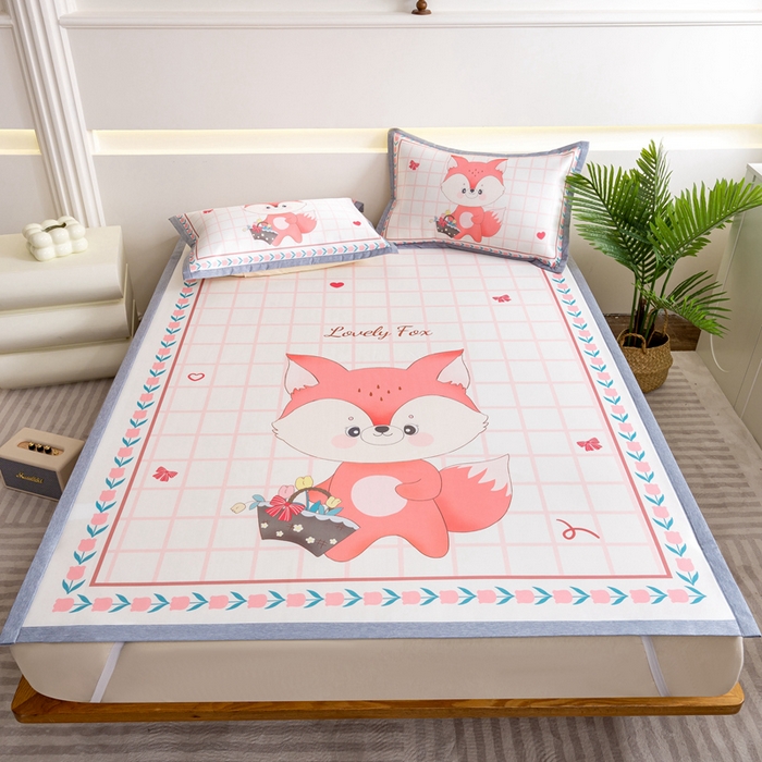 91家纺网 家纺一手货源 找家纺 邵依家纺 2025新款数码印花烫光冰丝席凉席子藤席场景二 爱心狐狸