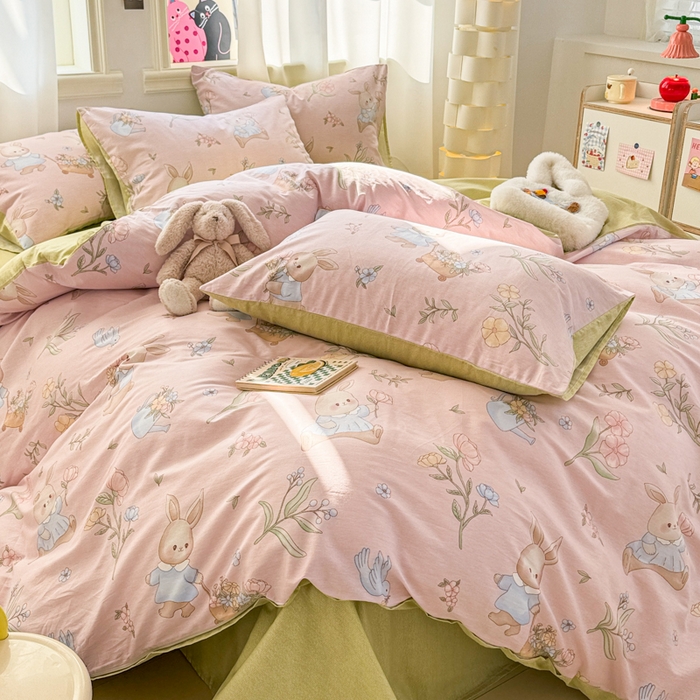 91家纺网 家纺一手货源 找家纺 简宜家居（朝初家纺） 2025新款40支13070纯棉四件套 粉兔花园