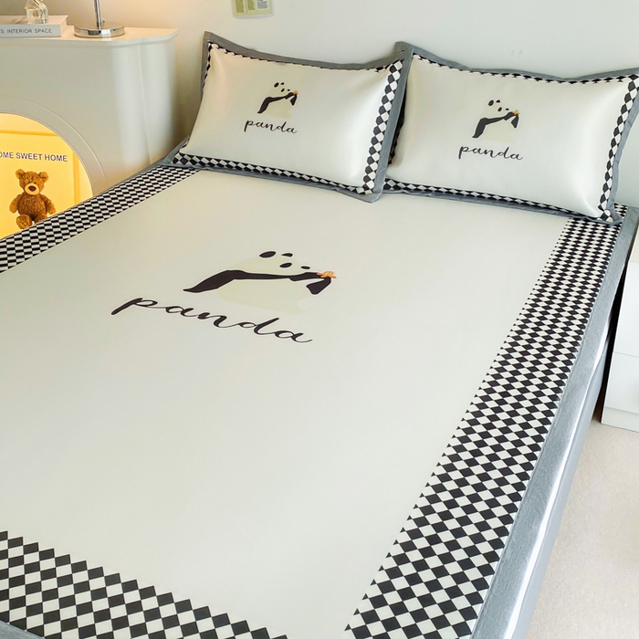 91家纺网 家纺一手货源 找家纺 邵依  2025新款数码印花烫光冰丝席凉席子藤席 黑色熊猫