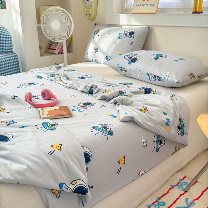 91家纺网 家纺一手货源 找家纺 木堇家居 25年春夏卡通小清新针织棉10%大豆夏被（长期款） 快乐星球