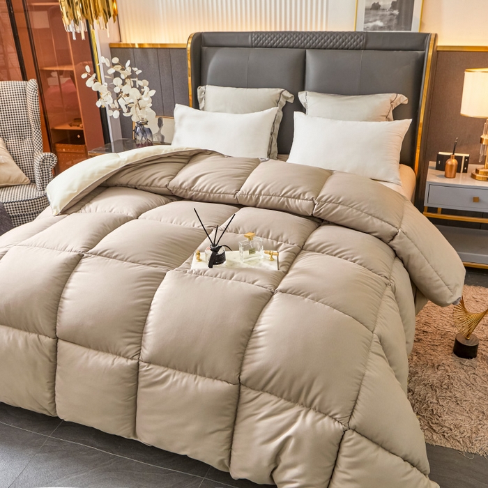 91家纺网 家纺一手货源 找家纺 招财星2店仓储 2025新款被子斜纹防羽布冬被春秋被被羽丝棉被 银灰米