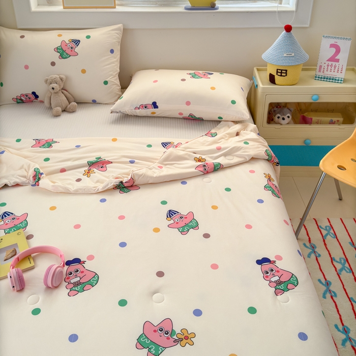 91家纺网 家纺一手货源 找家纺 木堇家居 25年春夏卡通小清新针织棉10%大豆夏被（长期款） 五彩海星