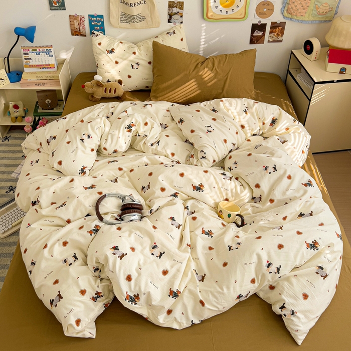 91家纺网 家纺一手货源 找家纺 水墨江南 2025新款超柔水洗棉系列四件套 腊肠小狗