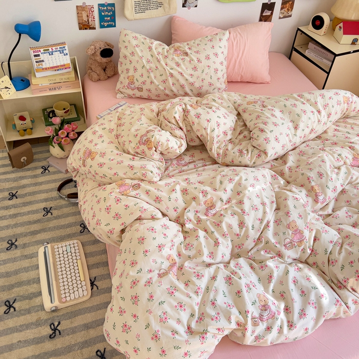 91家纺网 家纺一手货源 找家纺 水墨江南 2025新款超柔水洗棉系列四件套 花间小熊