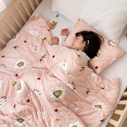 心卓婴童馆 2025新款A类针织棉被芯—儿童图 小女孩