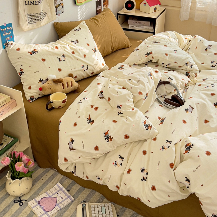 91家纺网 家纺一手货源 找家纺 水墨江南 2025新款超柔水洗棉系列四件套 腊肠小狗