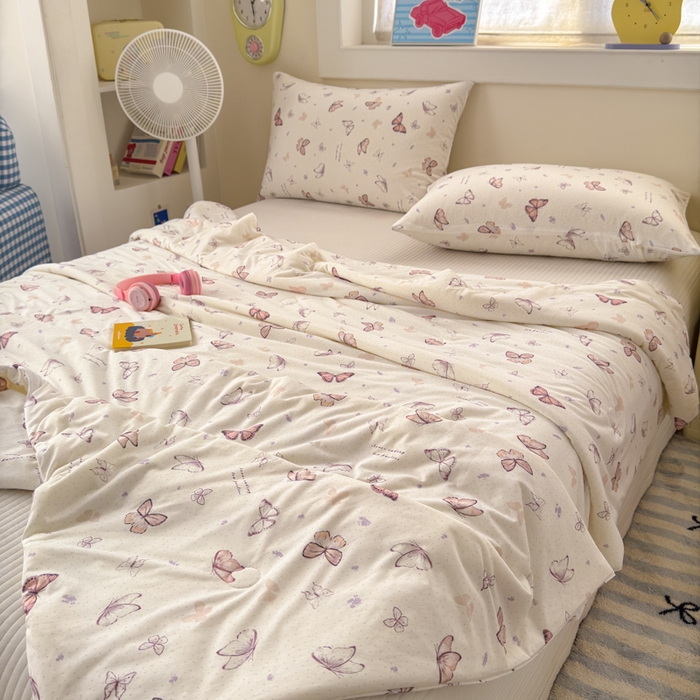 91家纺网 家纺一手货源 找家纺 木堇家居 25年春夏卡通小清新针织棉10%大豆夏被（长期款） 梦幻蝴蝶