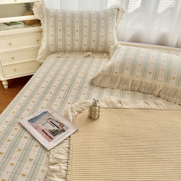 91家纺网 家纺一手货源 找家纺 2025春夏新款全棉纯棉印花法式花边床盖三件套 蝴蝶梦花边床盖