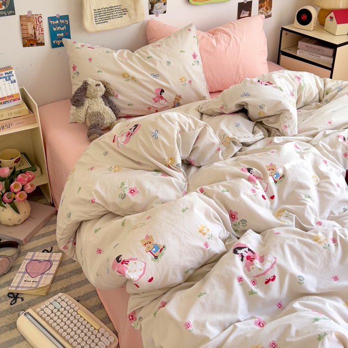 91家纺网 家纺一手货源 找家纺 水墨江南 2025新款超柔水洗棉系列四件套 丛林女孩