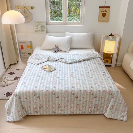 91家纺网 家纺一手货源 找家纺 木堇家居 25年春夏卡通小清新针织棉10%大豆夏被（长期款） 樱桃小兔-专版